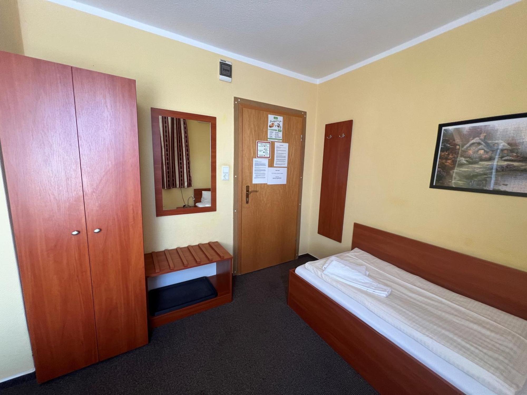 Pension Garbsen Zewnętrze zdjęcie